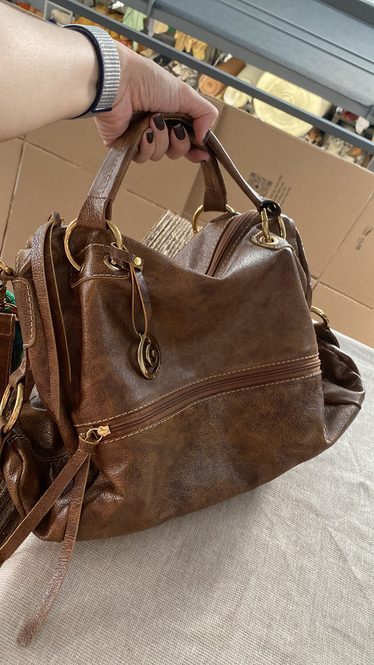 Bolsa ALESSIA em Couro Premium