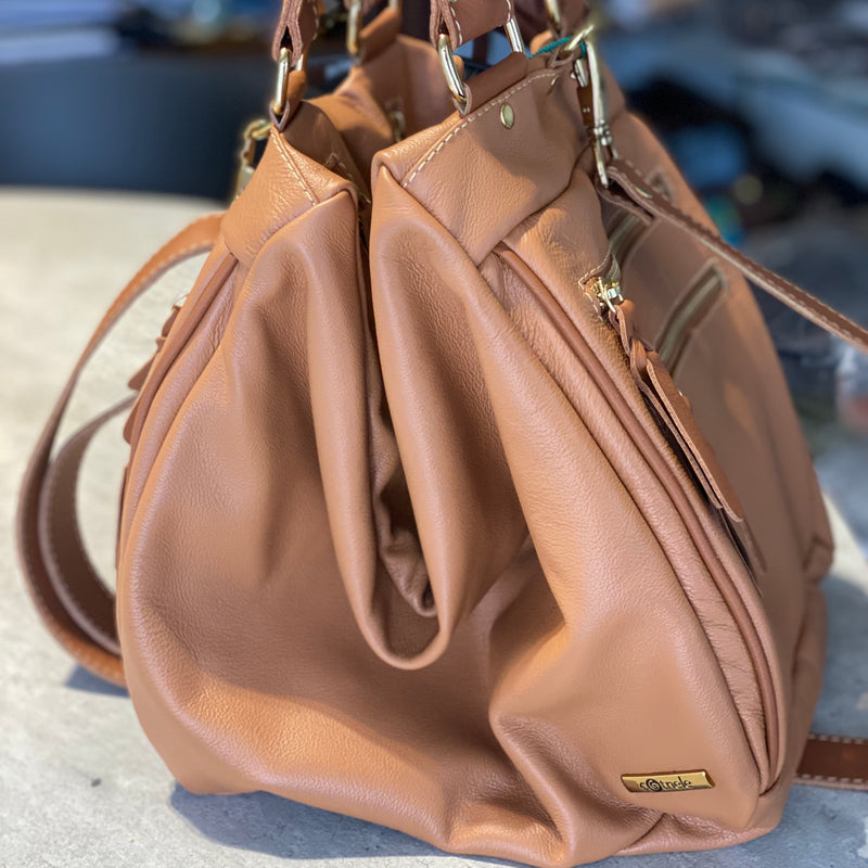 Bolsa VITORIA em Couro Legítimo