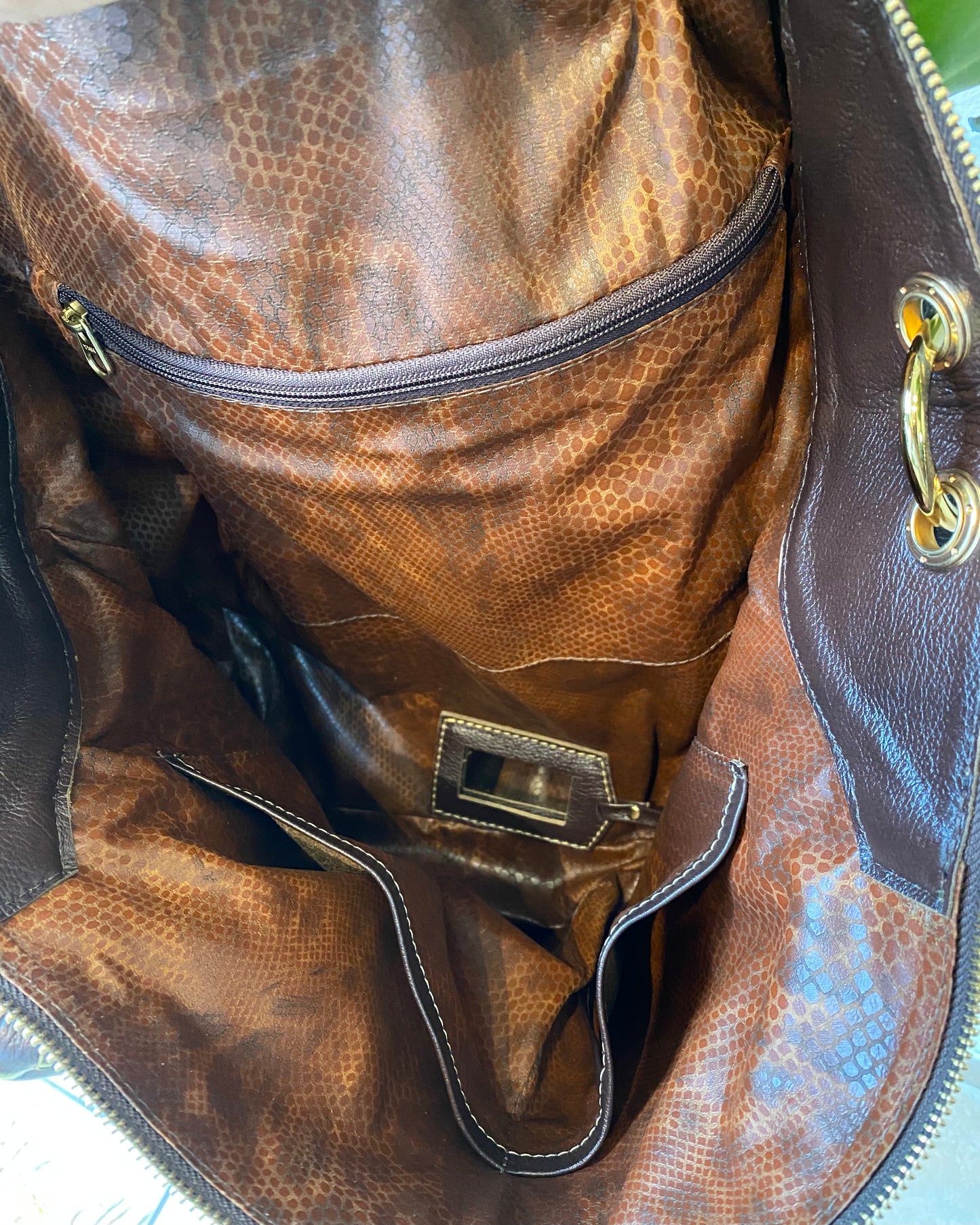 Bolsa ELIDA em Couro Legítimo