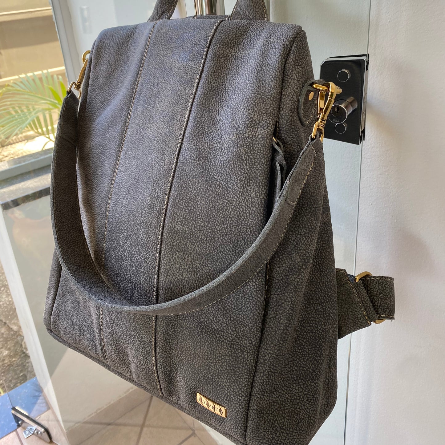 Mochila RAYANE em Couro Legítimo