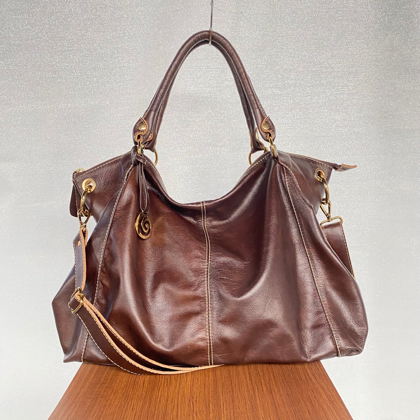 Bolsa ELIDA em Couro Legítimo