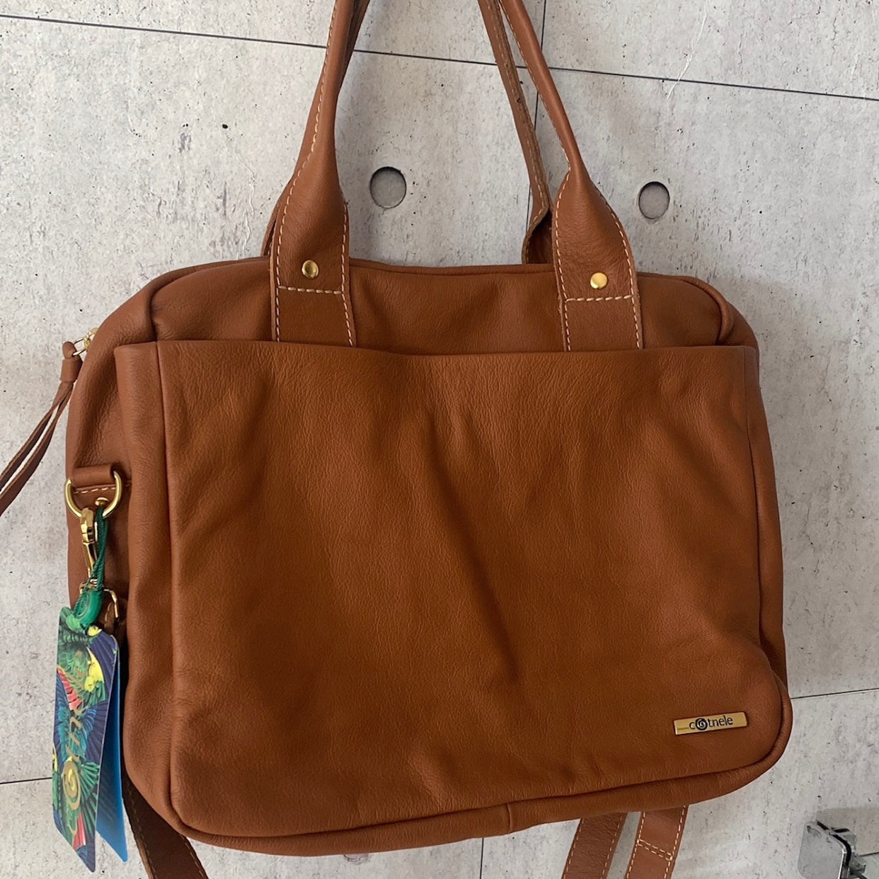 Bolsa GILMARA em Couro Legítimo