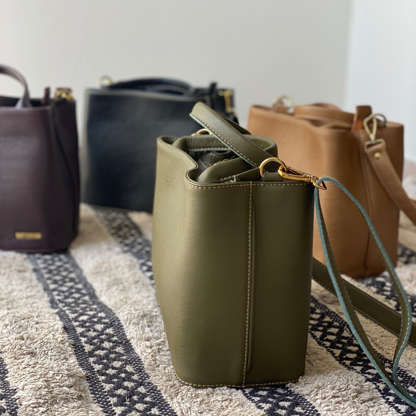 Bolsa LILIAN em Couro Legítimo