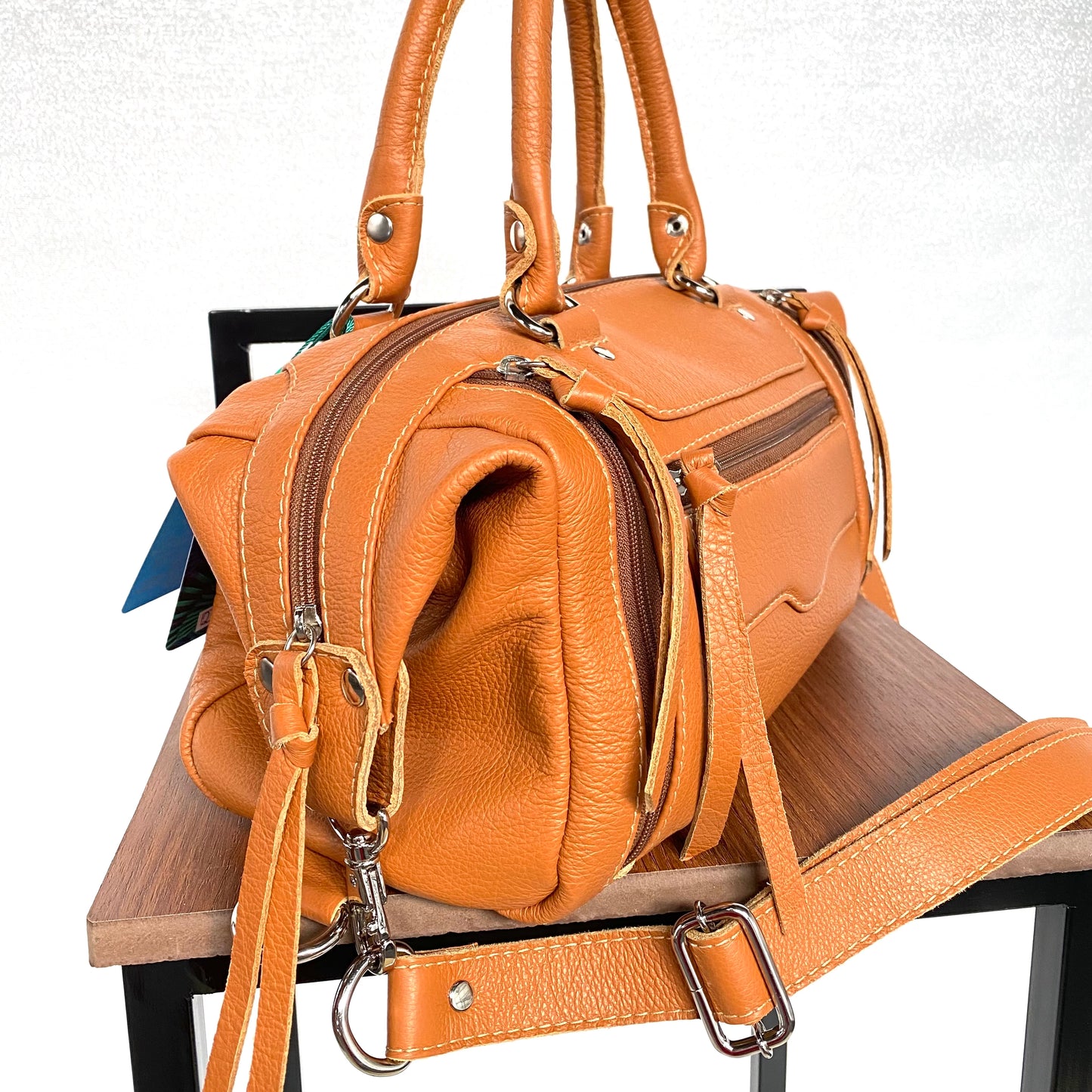 Bolsa VALENTINA em Couro Legítimo