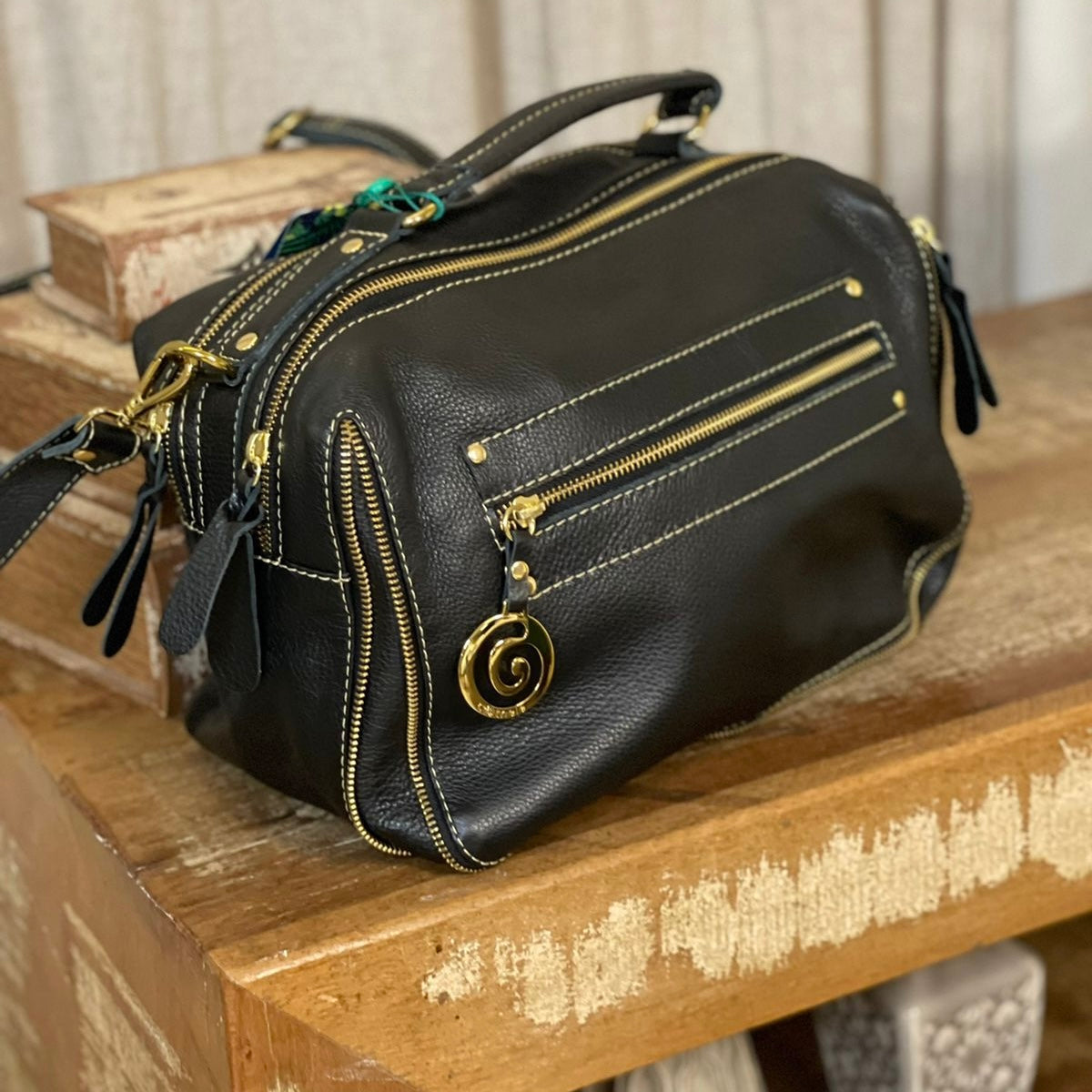 Bolsa MARCILEIA em Couro Legítimo