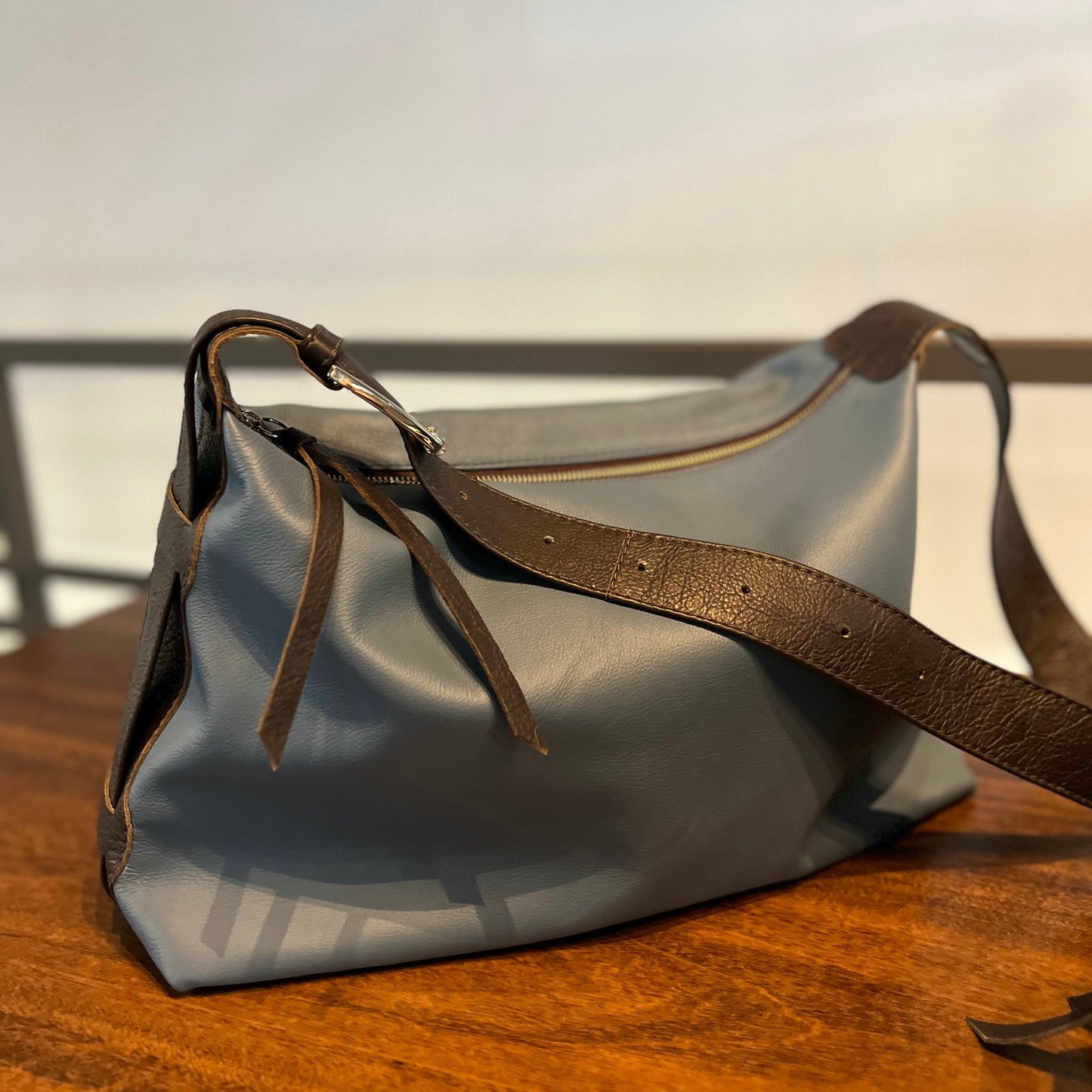 Bolsa PAOLA em Couro Legítimo