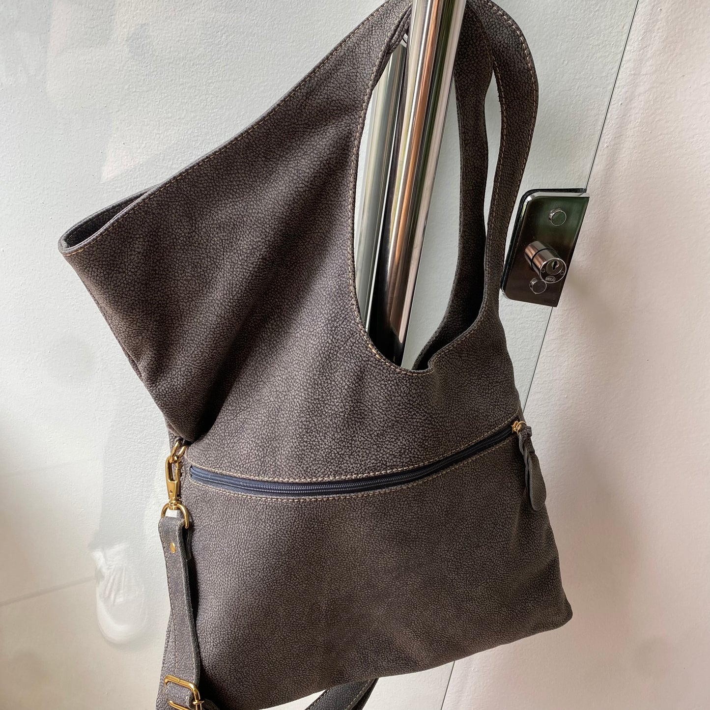 Bolsa ANDREIA em Couro Legitímo