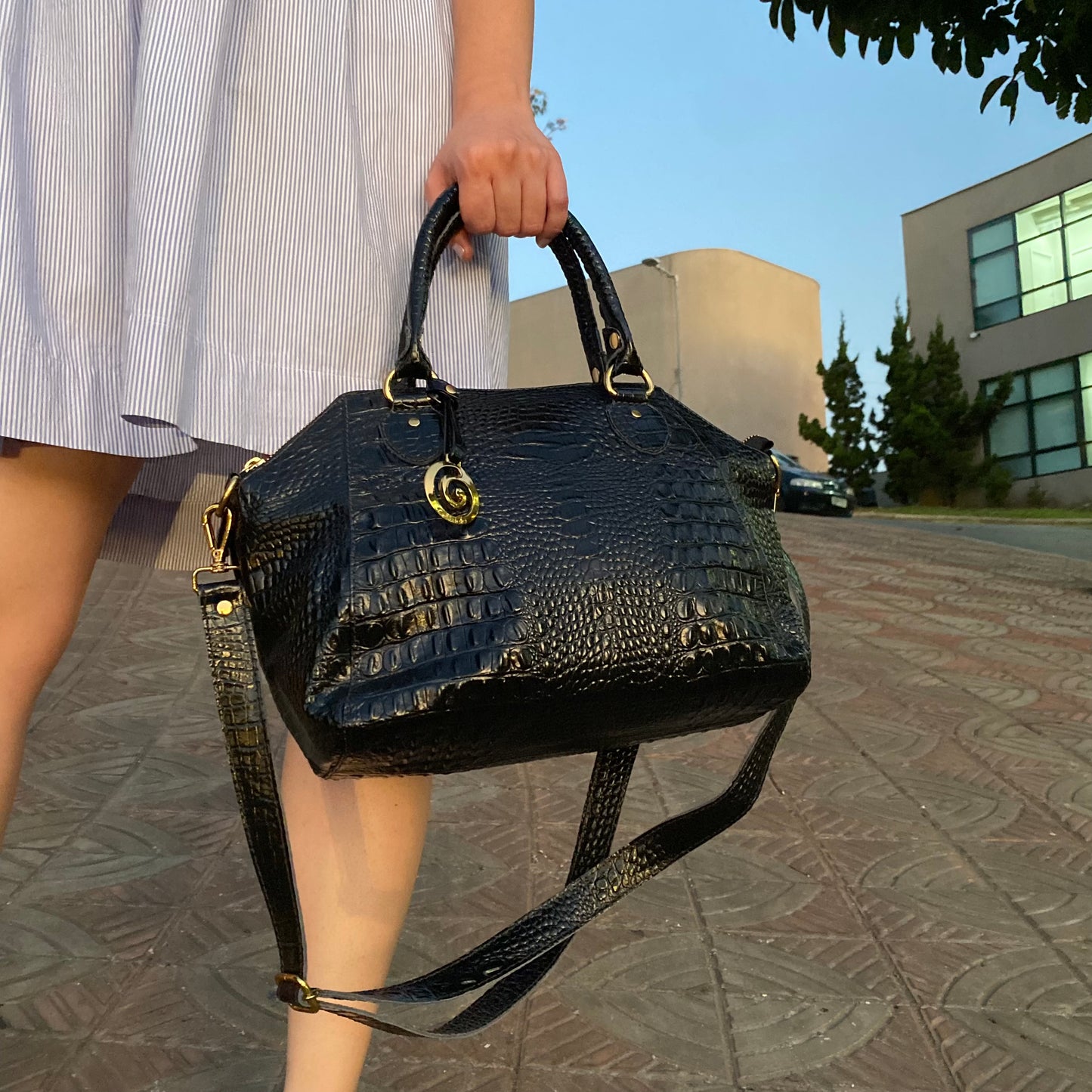 Bolsa ALICE em Couro Legítimo