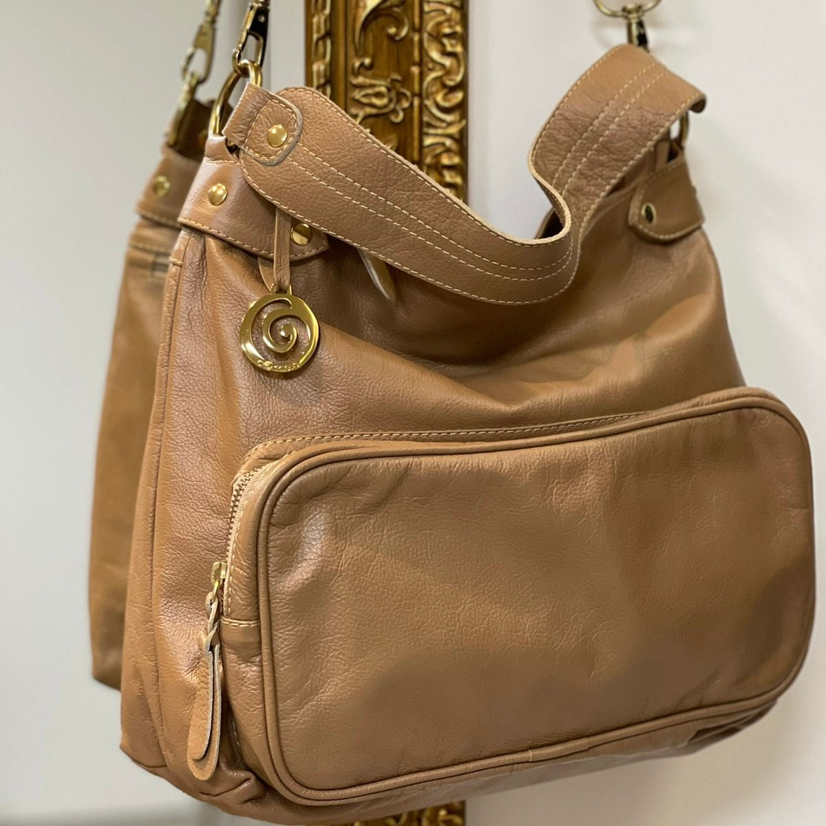 Bolsa ABIGAIL em Couro Legítimo