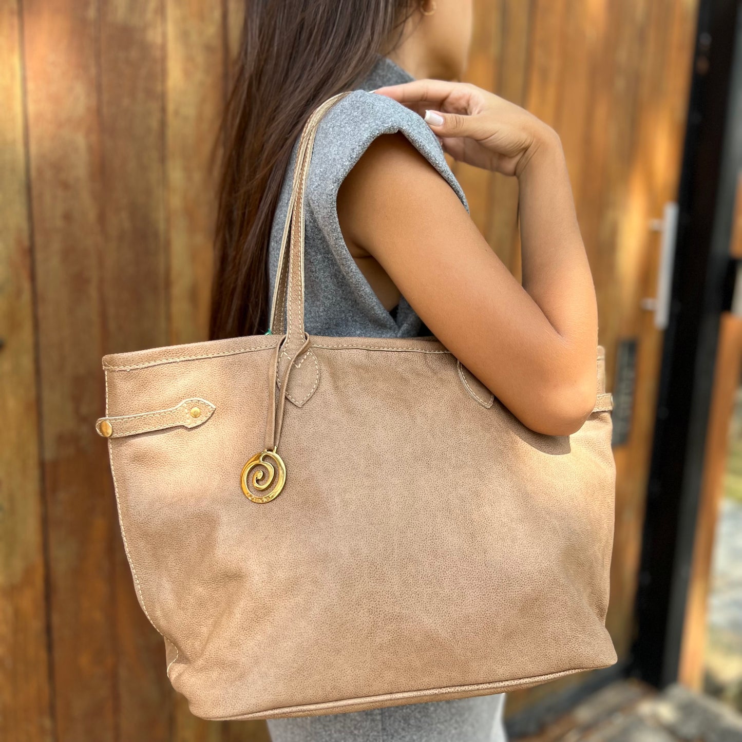 Bolsa MARIA CLARA em Couro Legítimo