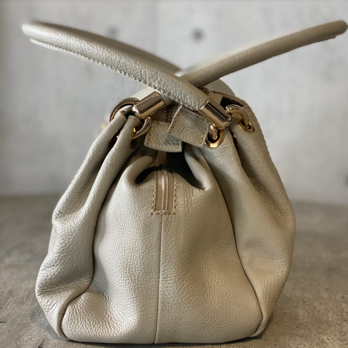 Bolsa ESTER em Couro Legítimo