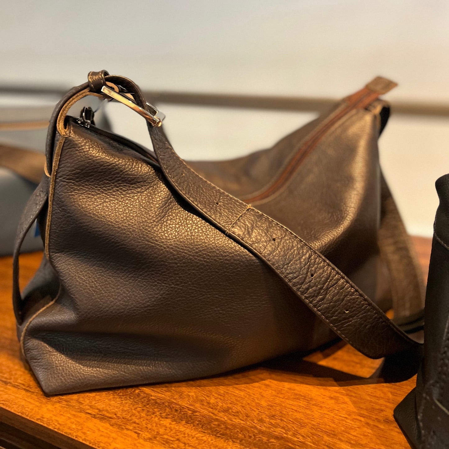 Bolsa PAOLA em Couro Legítimo