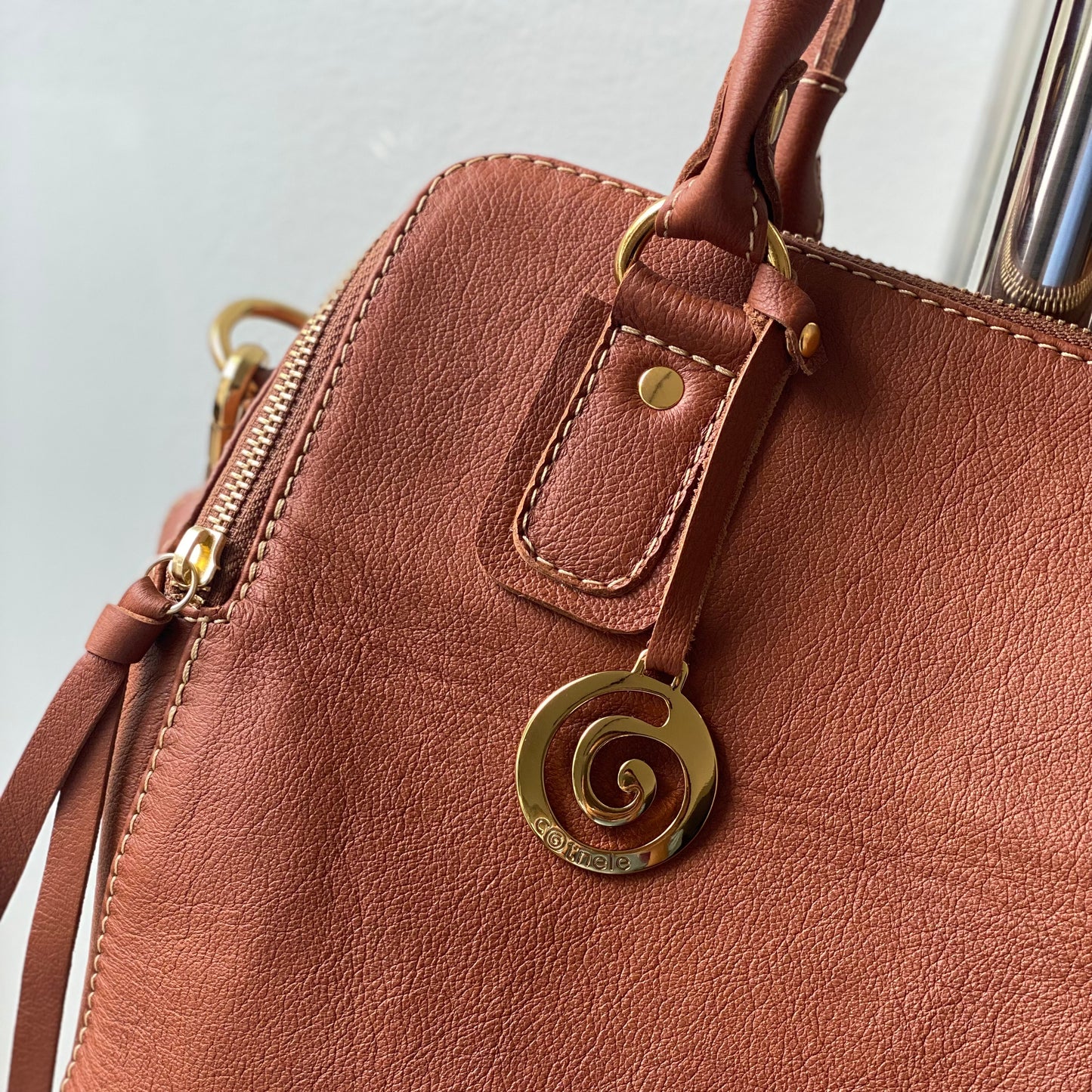 Bolsa ANTONELLA em Couro Legitímo