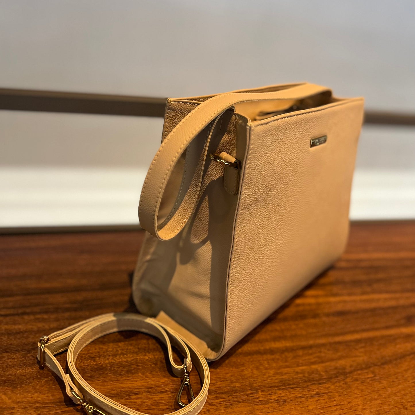 Bolsa LILA em Couro Legítimo