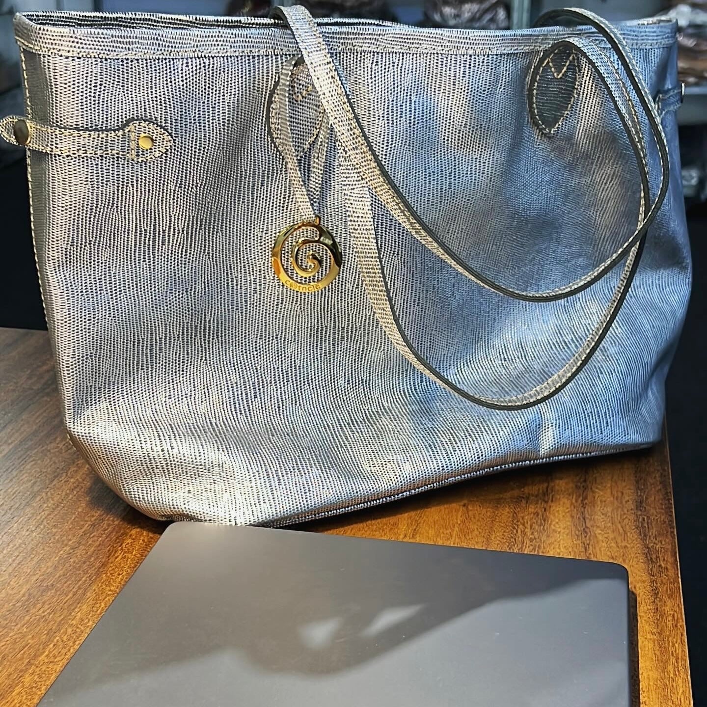 Bolsa MARIA CLARA em Couro Legítimo