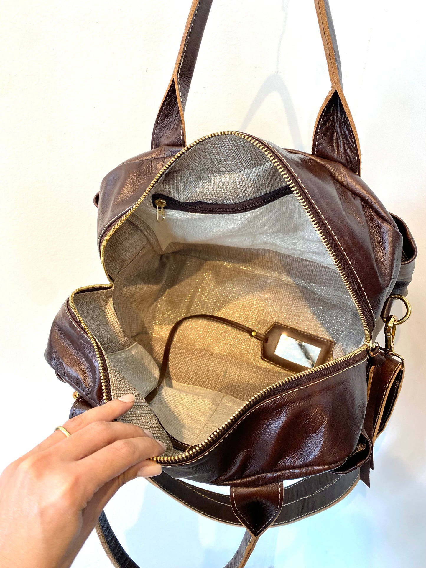 Bolsa GILMARA em Couro Legítimo