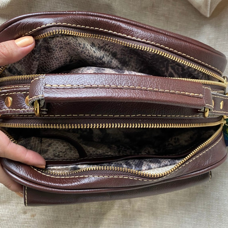 Bolsa CLARA em Couro Legítimo