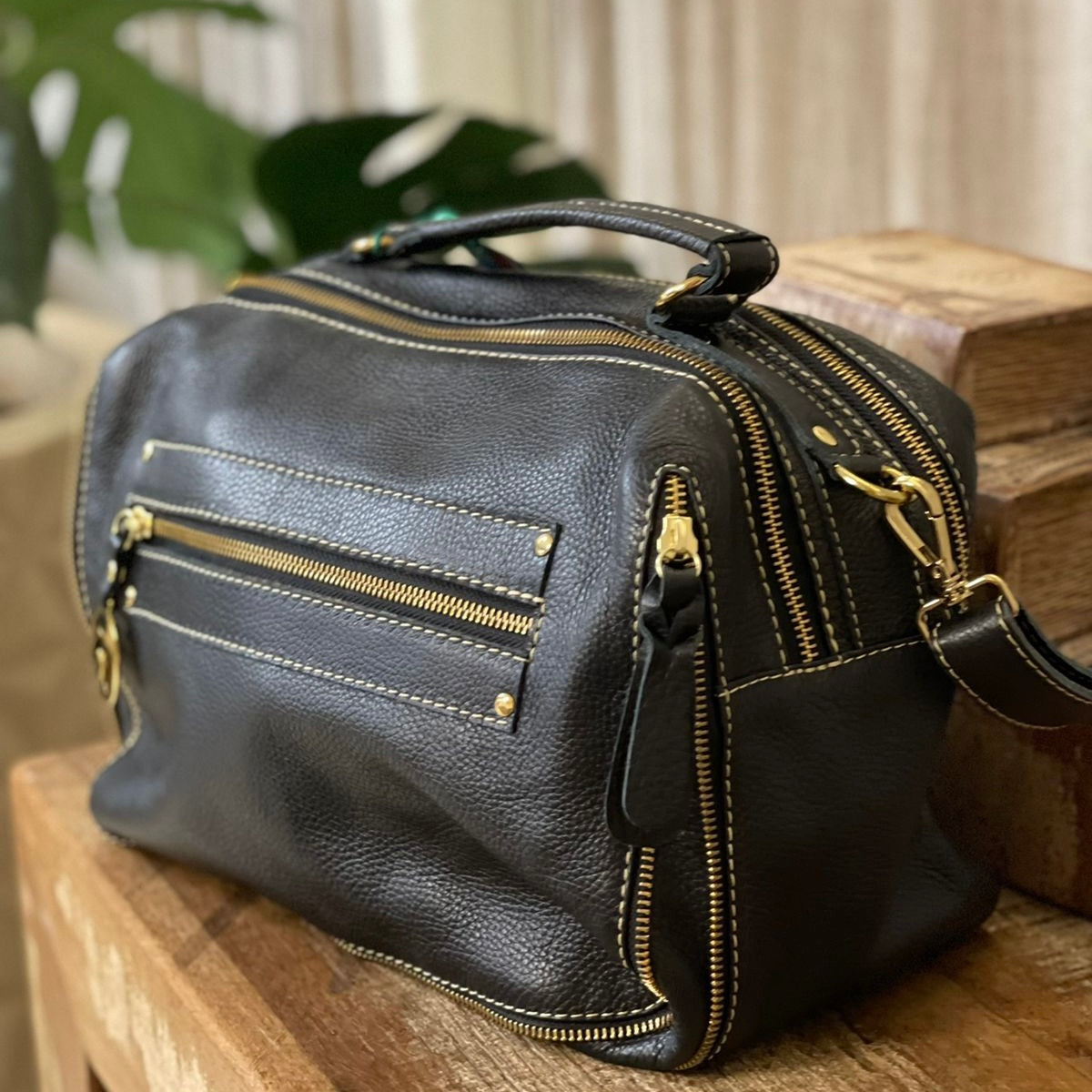 Bolsa MARCILEIA em Couro Legítimo